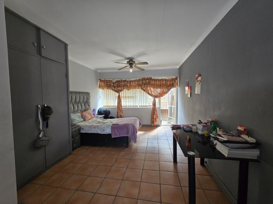 1 Bedroom Property for Sale in Die Bult North West